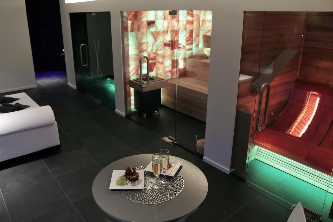 Couette-café For 2-wellness For 2 Bruges